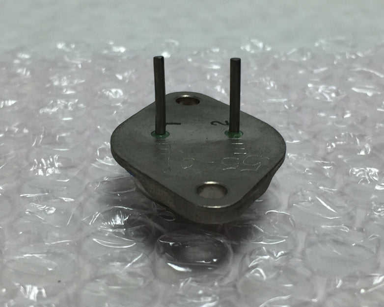 NOS MICROPAC 42055-0520 Voltage Regulator