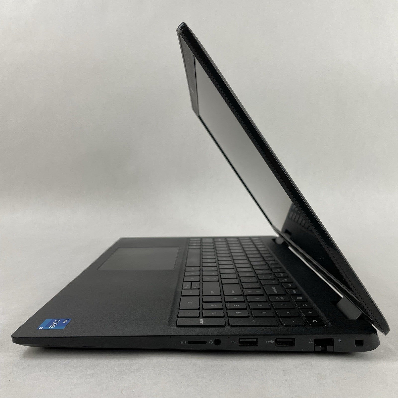 Dell Latitude 3520 15.6" i5-1145G7 2.60 GHz 8 GB RAM No SSD/OS/AC6