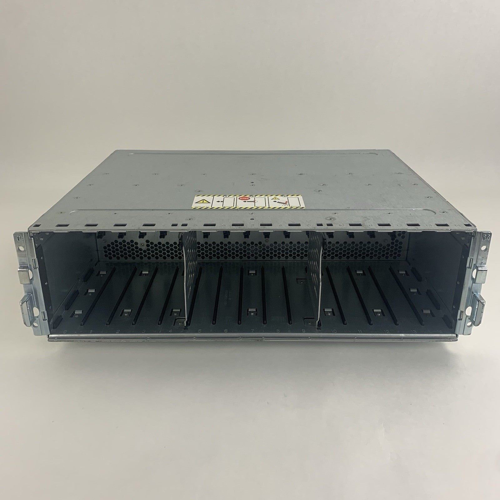 EMC2 KTN-STL4 TR651 Disk Array Chassis 2x PSUs No Caddy No HDDs1