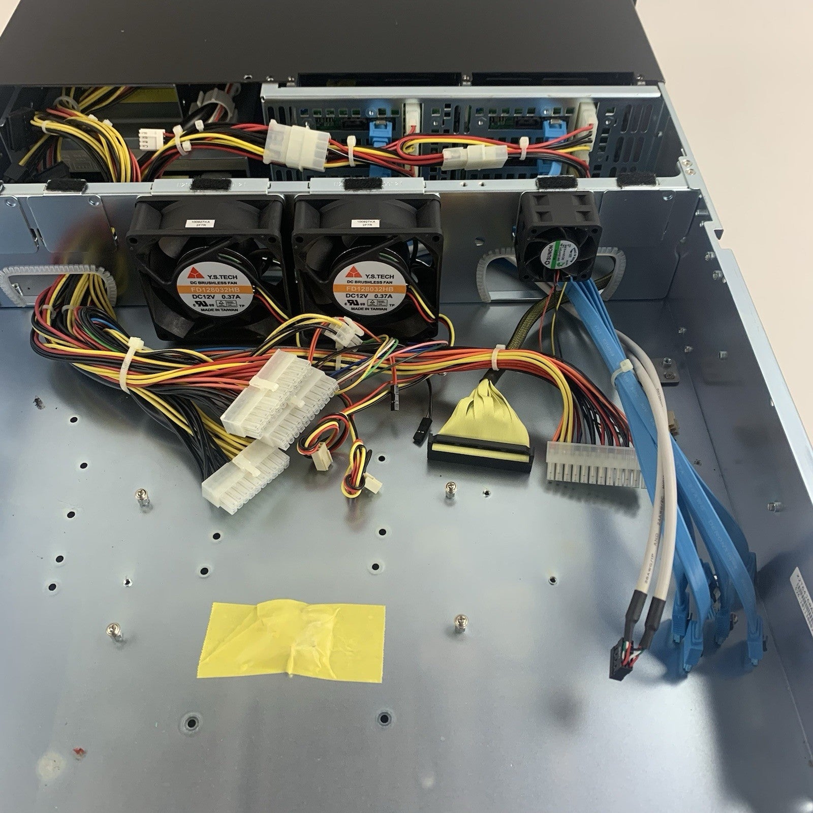 Arca 2100R G2 2U Barebones Server Chassis No MB No Ram No CPU No PSU14