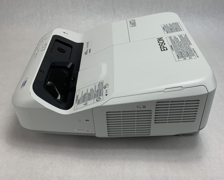 Epson PowerLite 695Wi H740A LCD Lamp Projector 2367 Lamp Hours - No Remote
