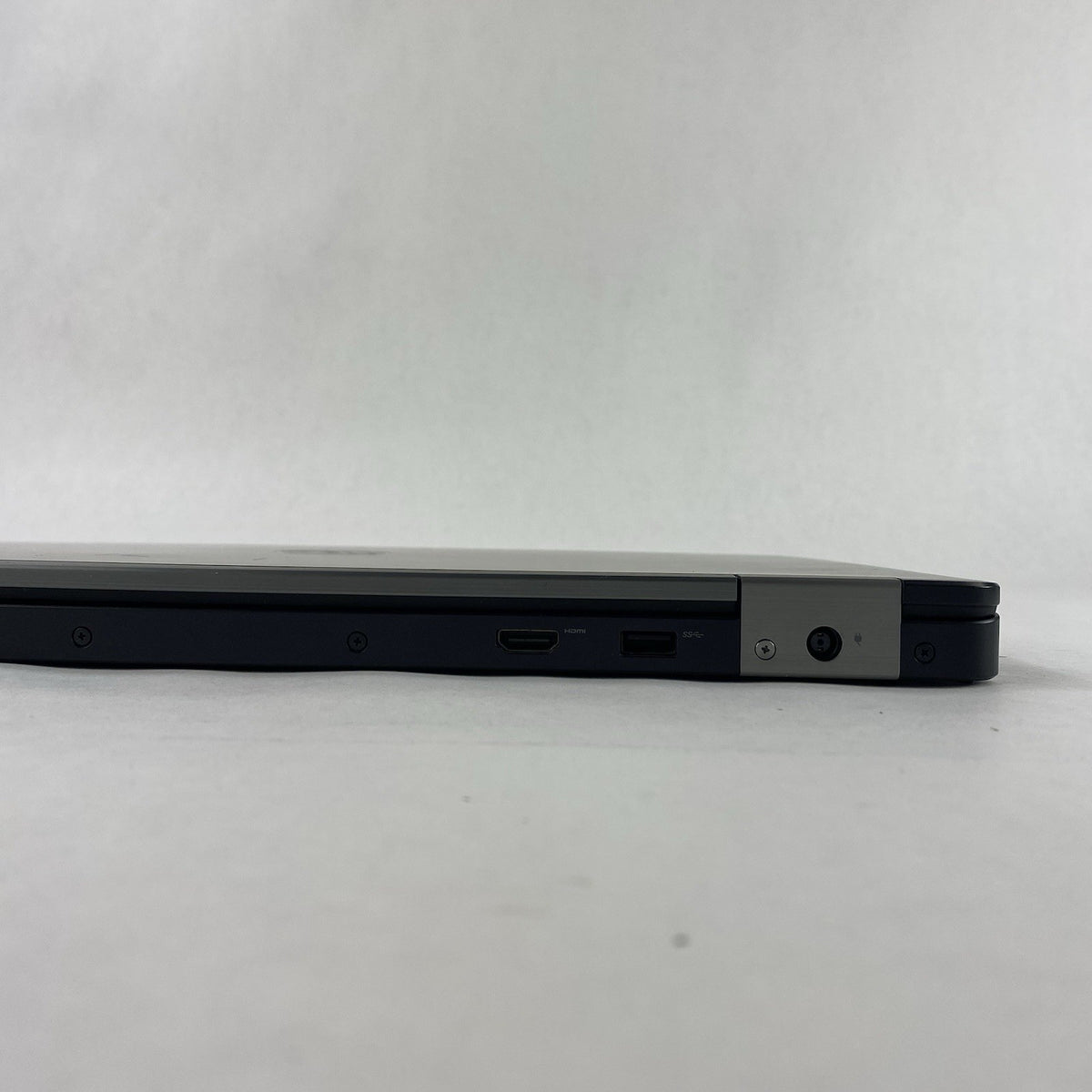 Dell Latitude E5570 15.6" i5-6300U 2.4GHz 8GB RAM No SSD/OS/AC - READ12