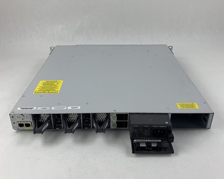 Cisco C9300-48UN-A 48-Port UPoE Ethernet Network Advantage Switch Tested Reset
