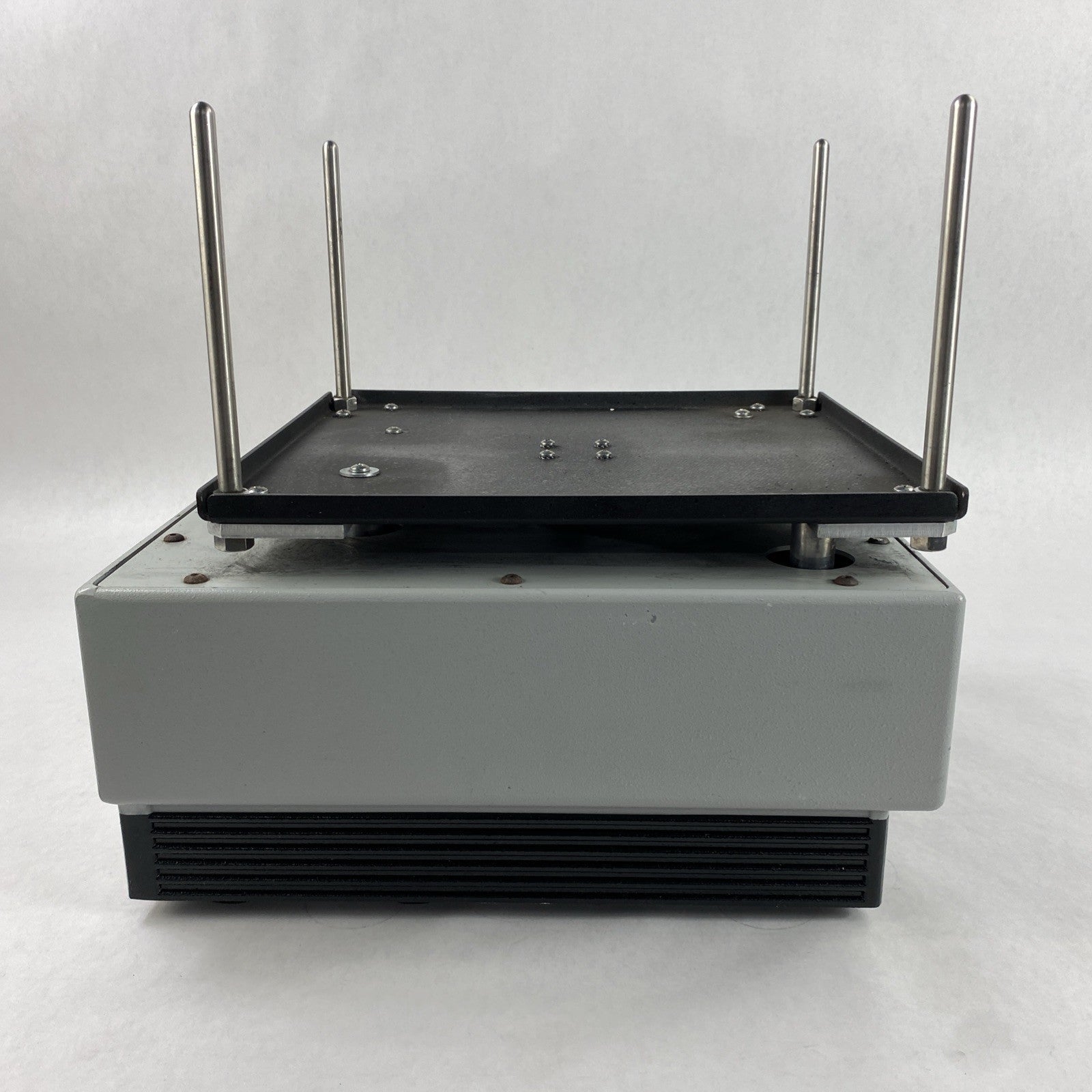 VWR Scientific DMS-2500 High Speed Micro Plate Shaker8