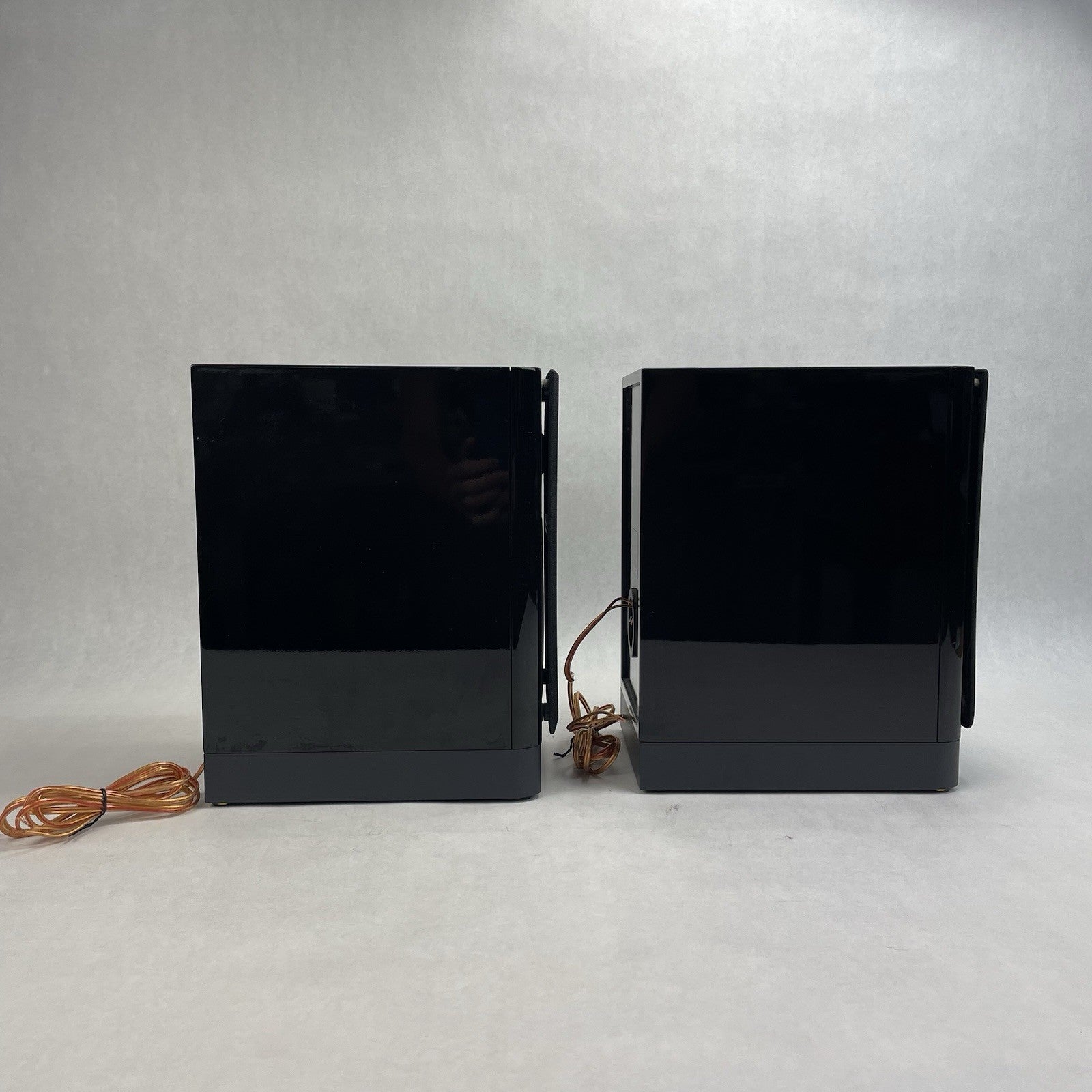 Onkyo Model D-415 Bookshelf Speakers Pair 70W Hifi Audio