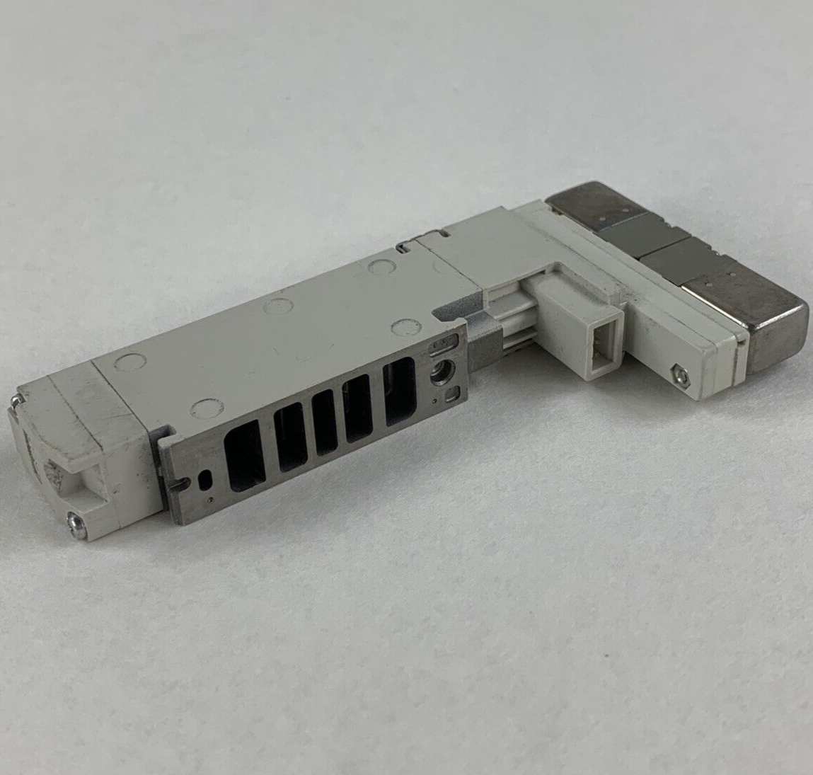 SMC VQC2400N-51 5-Port 3-Position Double Solenoid Valve 24VDC