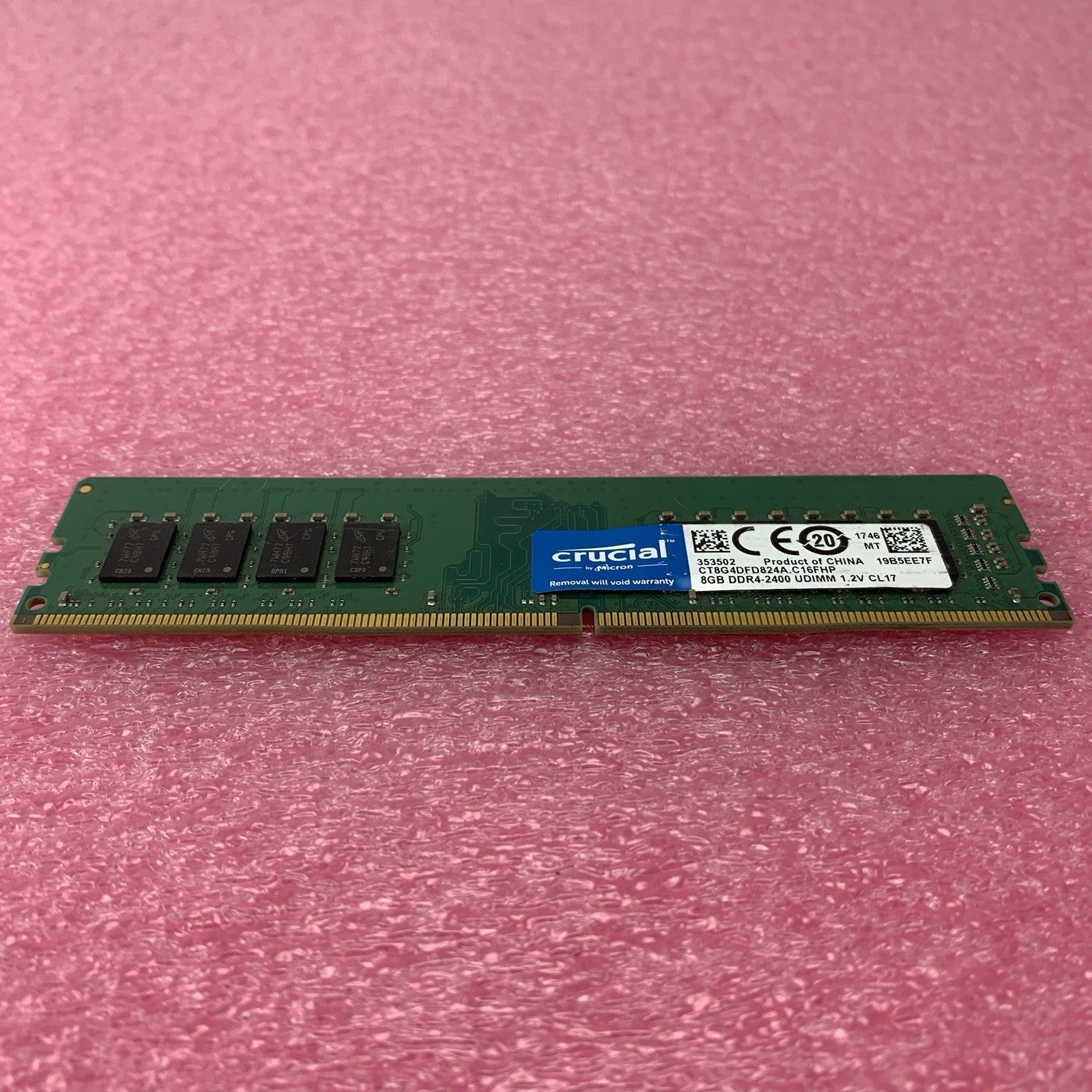 Micron Crucial CT8G4DFD824A.C16FHP DDR4-2400 8GB 1Rx8 Desktop Memory RAM1