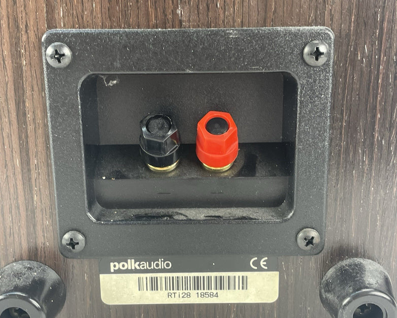 Single Polk Audio RTi28 Speaker w/ Wall Mount