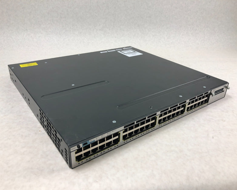 Cisco Catalyst WS-C3750X-48T-S 48 x Gigabit Ethernet 4 x SFP Managed Switch