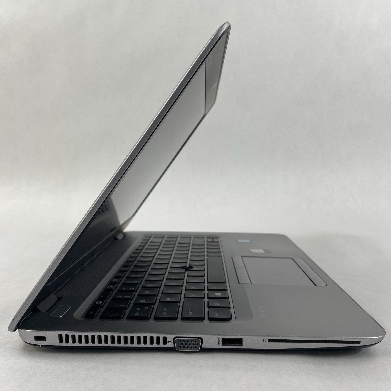 HP EliteBook 840 G3 15.6" i5-6300U 2.40 GHz 8 GB RAM No SSD/OS/AC/Battery3
