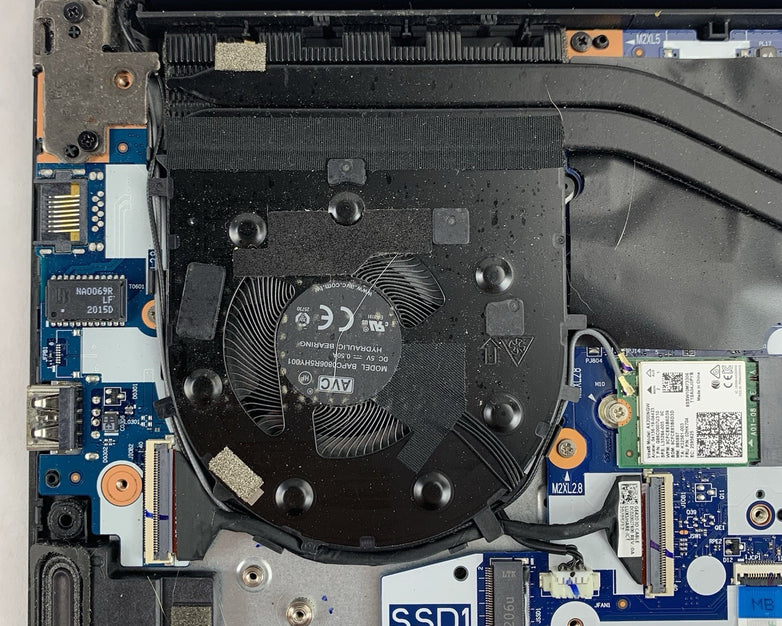 Lenovo ThinkPad E14 Gen 2 Ryzen 5 4500U 2.375 GHz 8GB Ram No OS/SSD/AC/Batt Dent