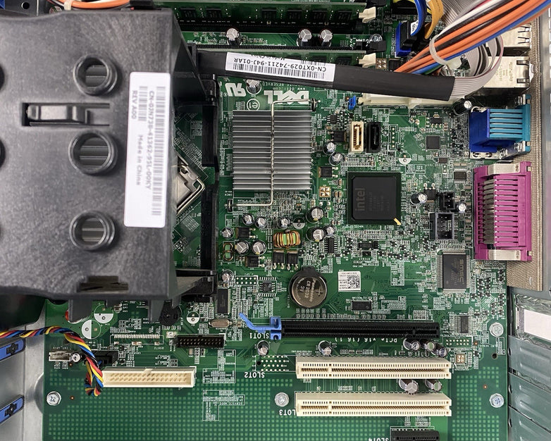 Dell OptiPlex 760 MT Pentium Dual-Core E5200 2.5GHz 4GB RAM No HDD No OS