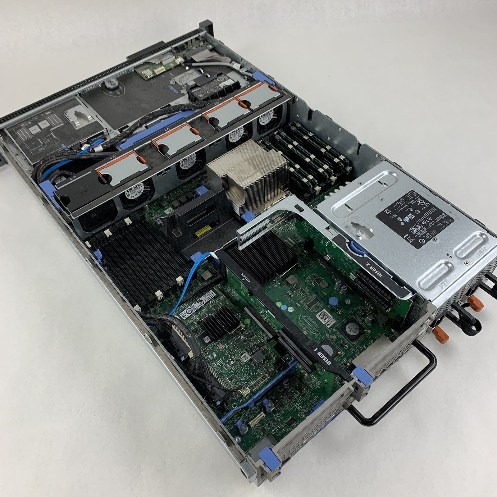Dell PowerEdge R710 Server x1 Intel Xeon E5504 2.00 GHz 24 GB RAM No HDD No OS