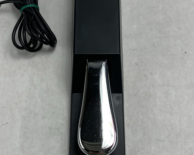 MGear Piano Style 3.5mm AUX-Wired Foot Pedal