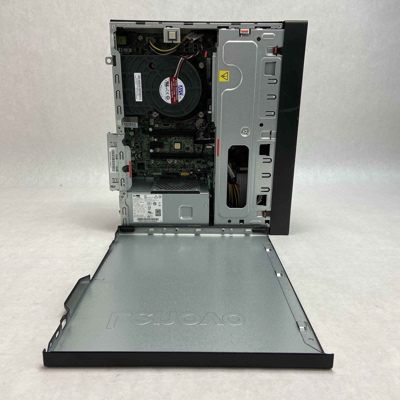 Lenovo ThinkStation P330 SFF Intel Core i5-8500 3GHz 8GB RAM No HDD/OS10