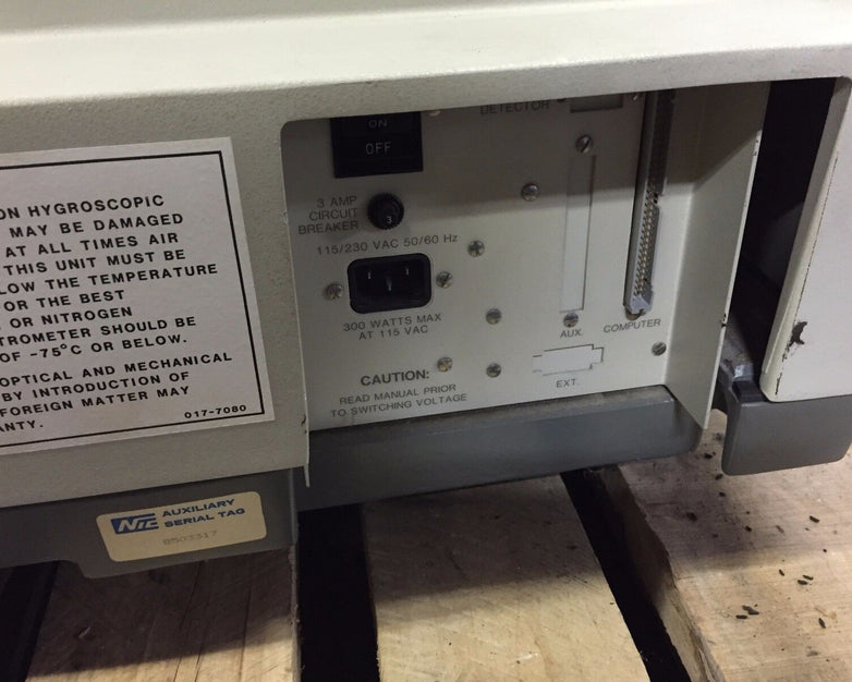Nicolet FTIR Spectrometer Model 20DXB S/N 8503317
