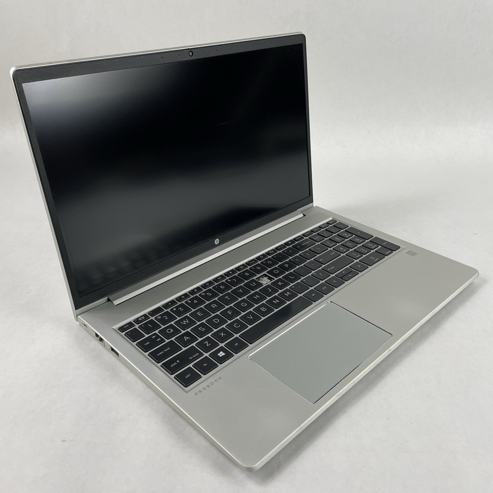 HP ProBook 455 G8 15.6" Ryzen 5 5600U 2.30GHz 8GB RAM No SSD/OS/AC - Missing Key0