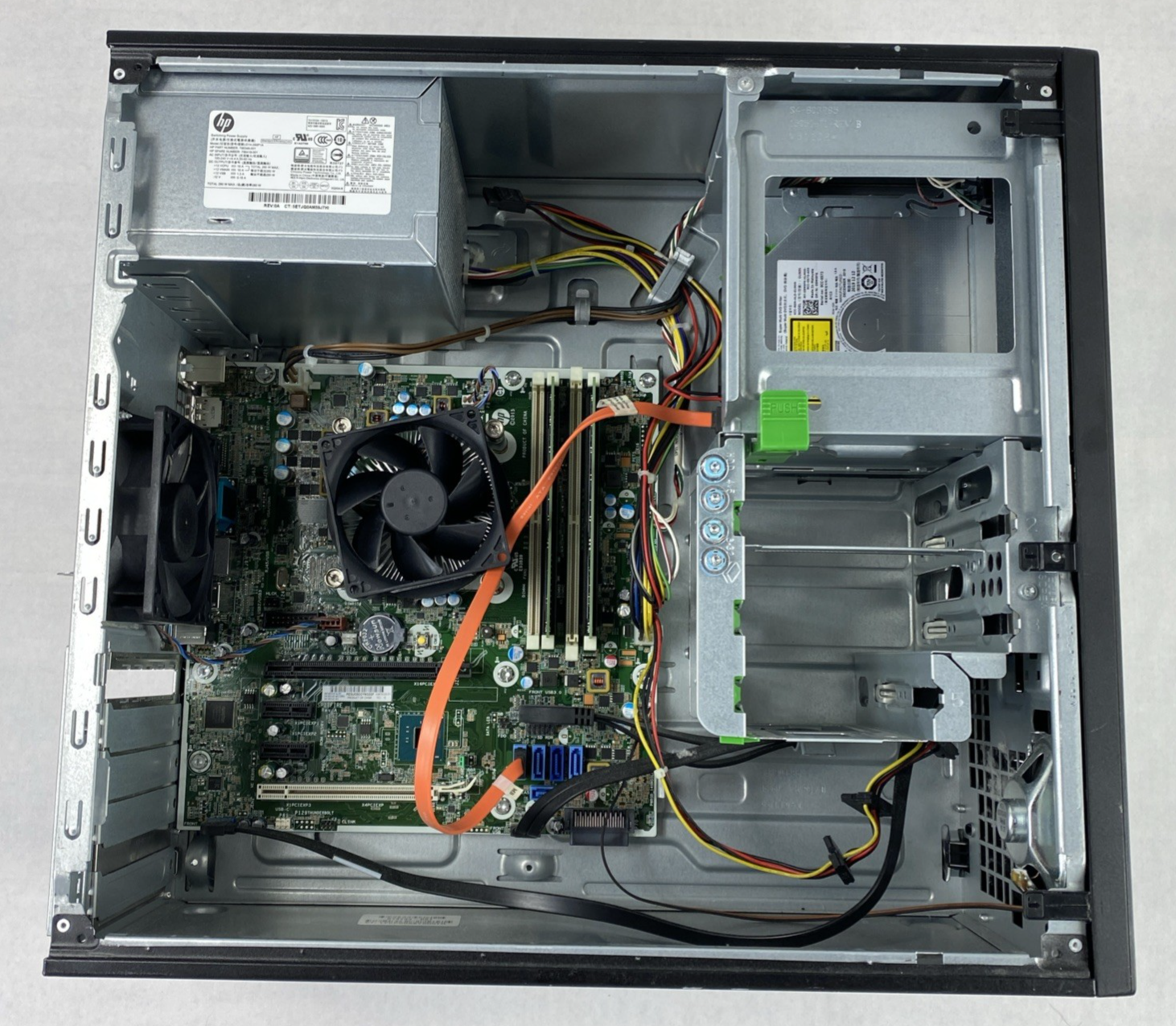 HP EliteDesk 800 G2 MT Intel Core i7-6700 3.40GHz 8GB RAM No HDD No OS