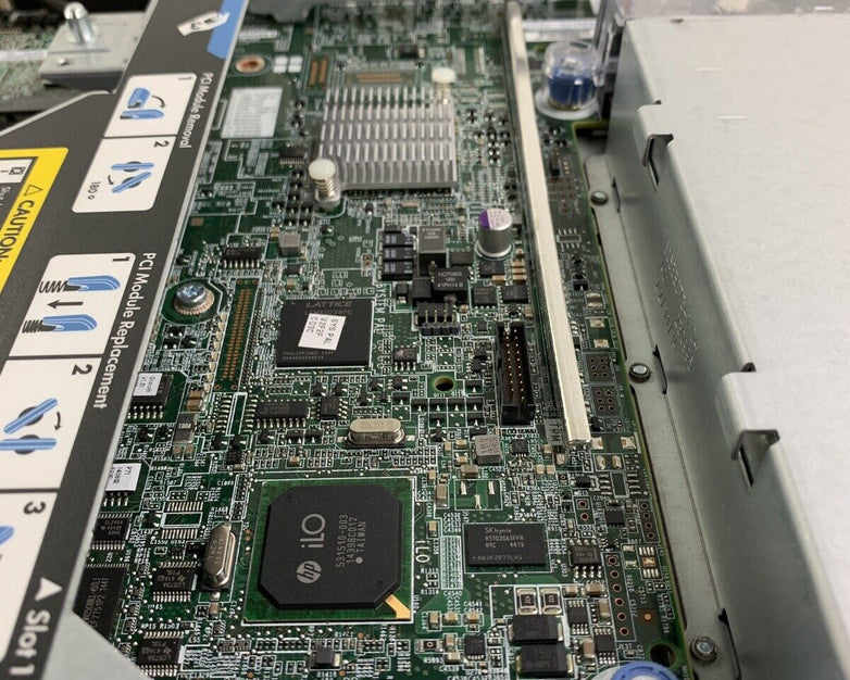 HP ProLiant DL360p Gen8 Xeon E5-2609 V2 2.5 GHz 8 GB RAM No OS No HDD