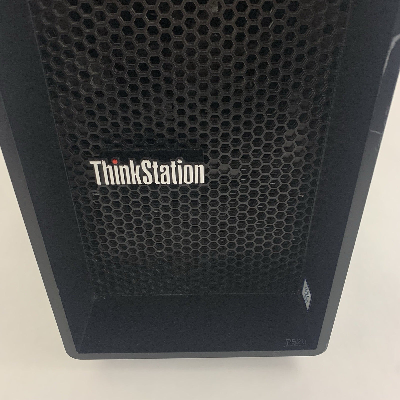 Lenovo ThinkStation P520 Tower W-2145 3.70 GHz 32 GB RAM Nvidia K2000 No OS/HDD3