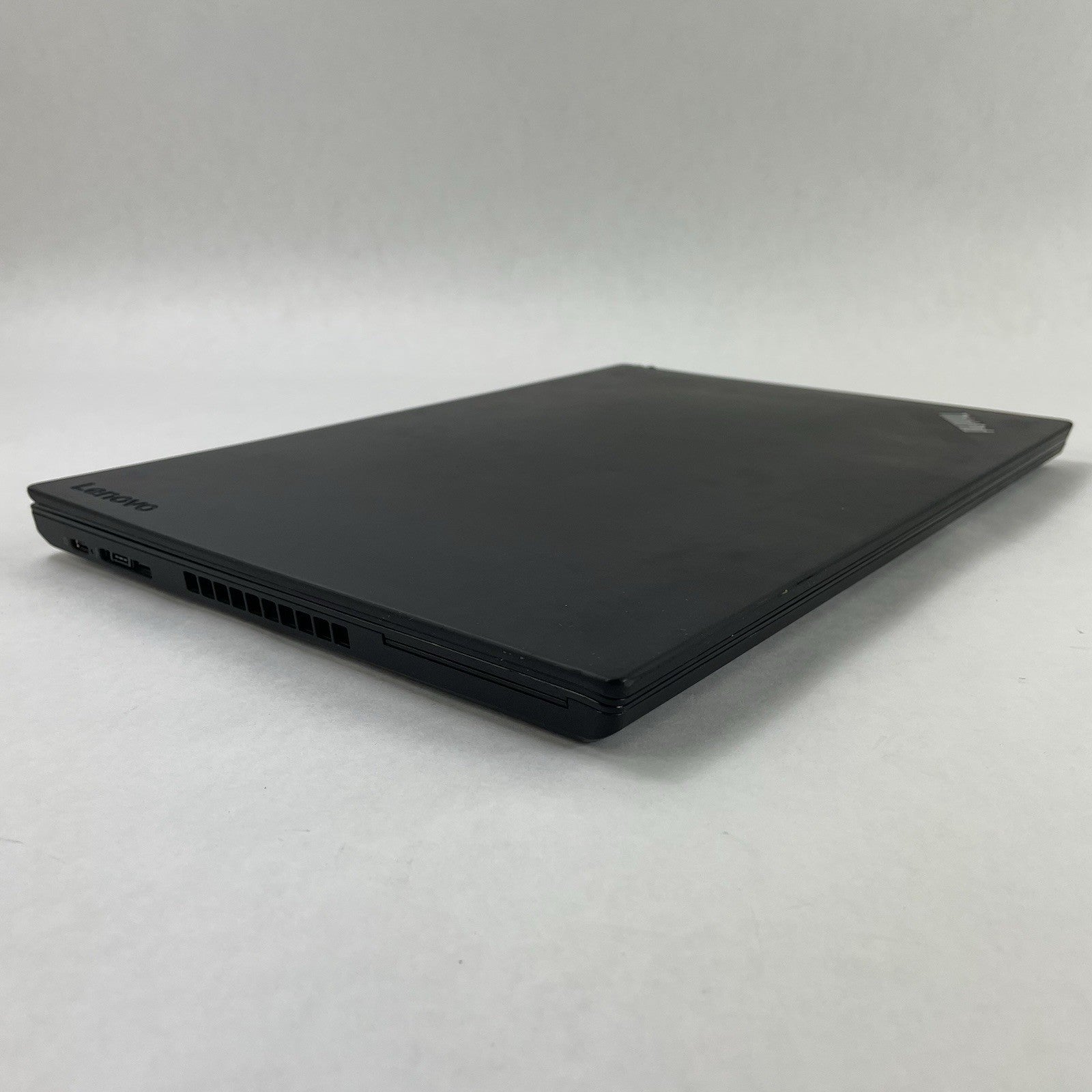 Lenovo ThinkPad T480 14" i5-8350U 1.70 GHz 8 GB RAM No SSD/OS/AC - Bad Bottom11