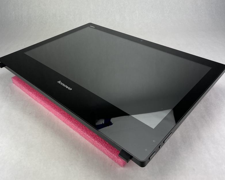 Lenovo ThinkCentre E93z AIO Intel Core i3-4130 3.4GHz 8GB RAM No HDD No OS