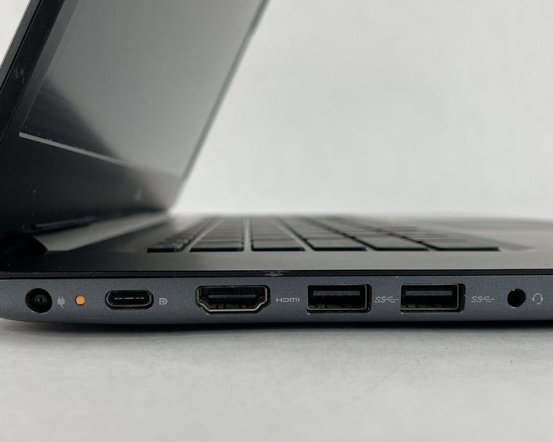 Dell Vostro 5581 15.6" i5-8265U 1.60 GHz 8 GB RAM No SSD/OS/AC