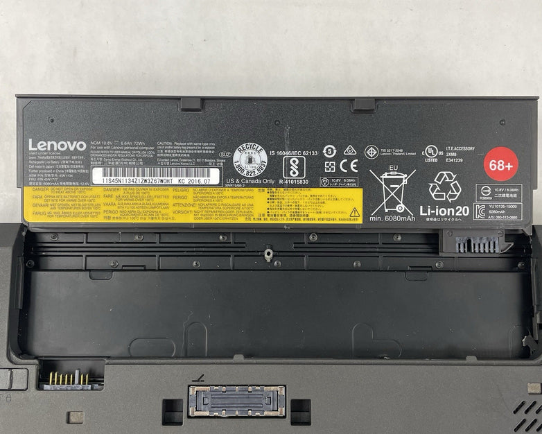 Lenovo ThinkPad T460 14" i5-6300U 2.40 GHz 8 GB RAM No HDD/OS - Bad Bottom