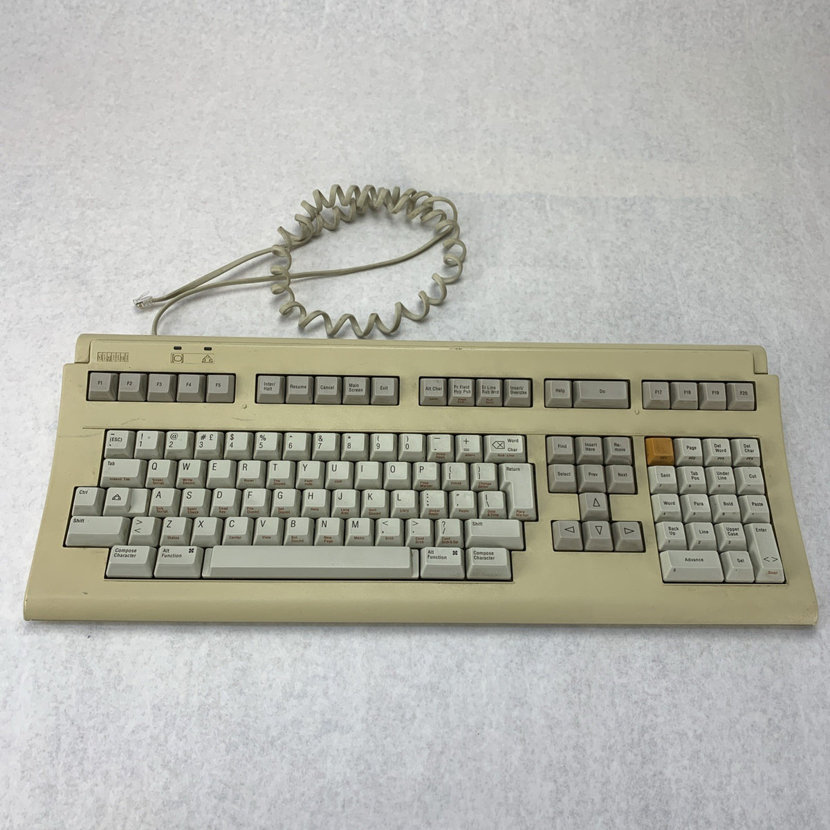 Digital LK402-AA A02 Word Processing and Mainframe Terminal Keyboard 30-32041-011