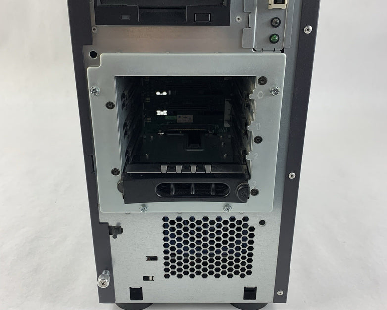 Dell PowerEdge 700 Tower Server 1x Pentium 4 2.8 GHz 2 GB Ram No OS No HDD