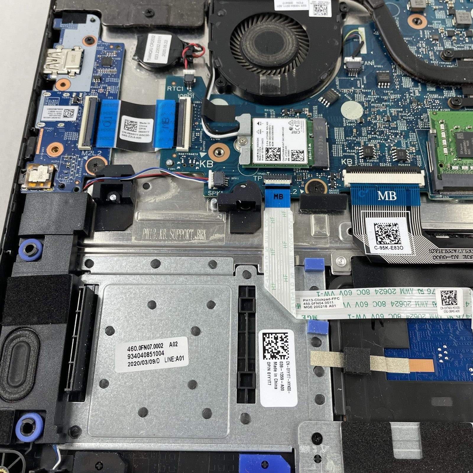 Dell Latitude 3310 13.3" i5-8265U 1.60 GHz 8 GB RAM No SSD/OS/AC/Batt - READ18