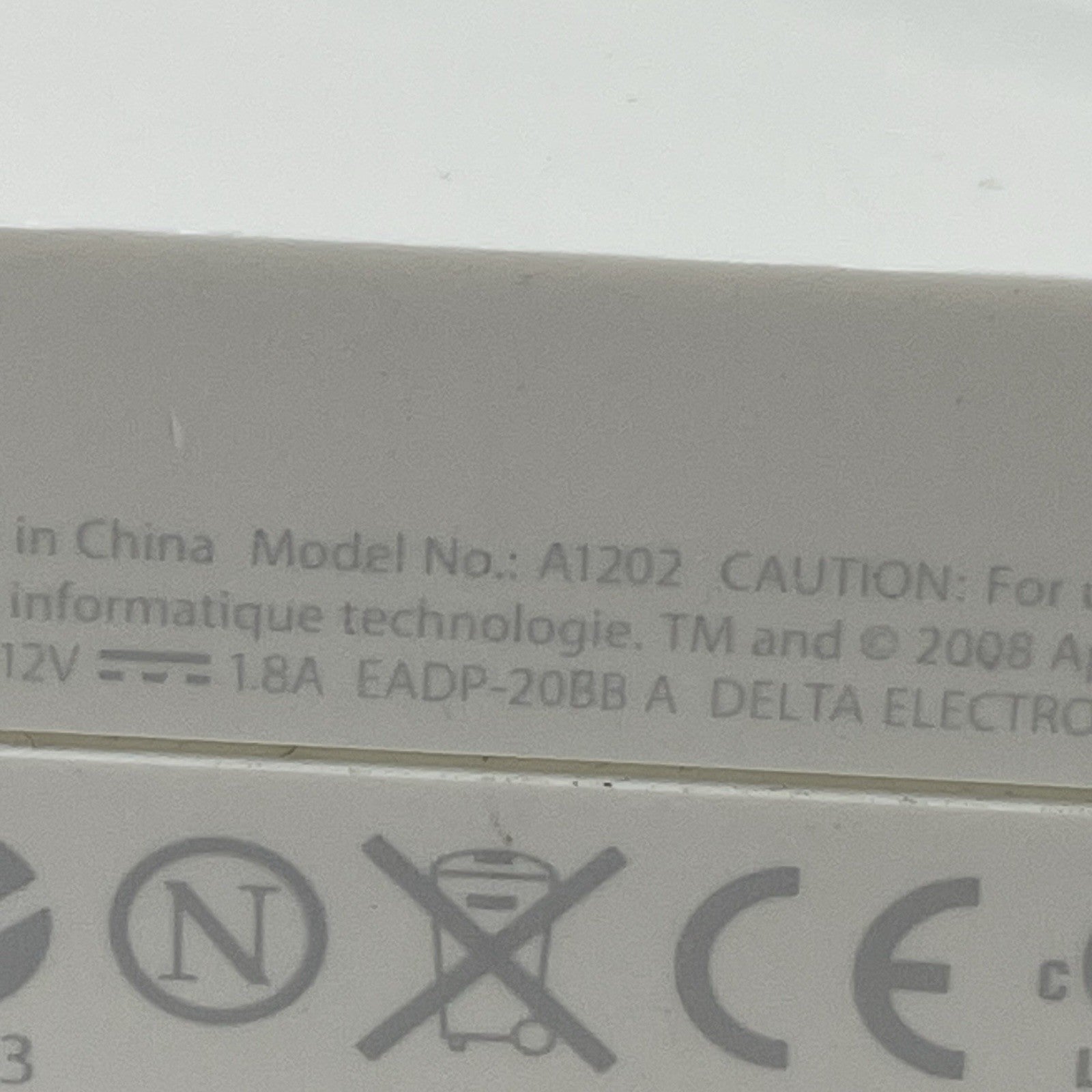 Genuine OEM Apple A1202 Charger 12V 1.8A 22W AC Adapter Lot of 35