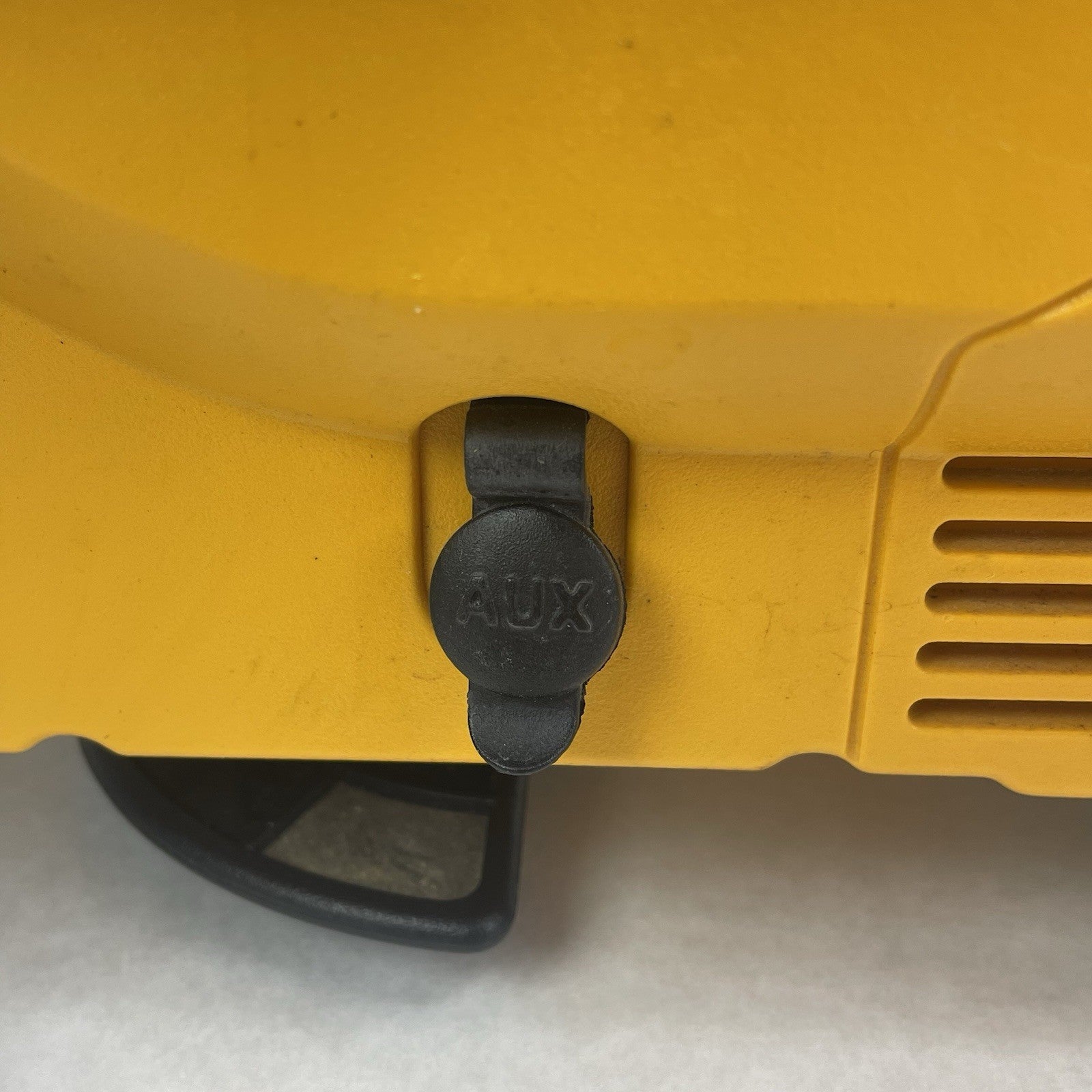 DeWalt DC011 Boombox Tested