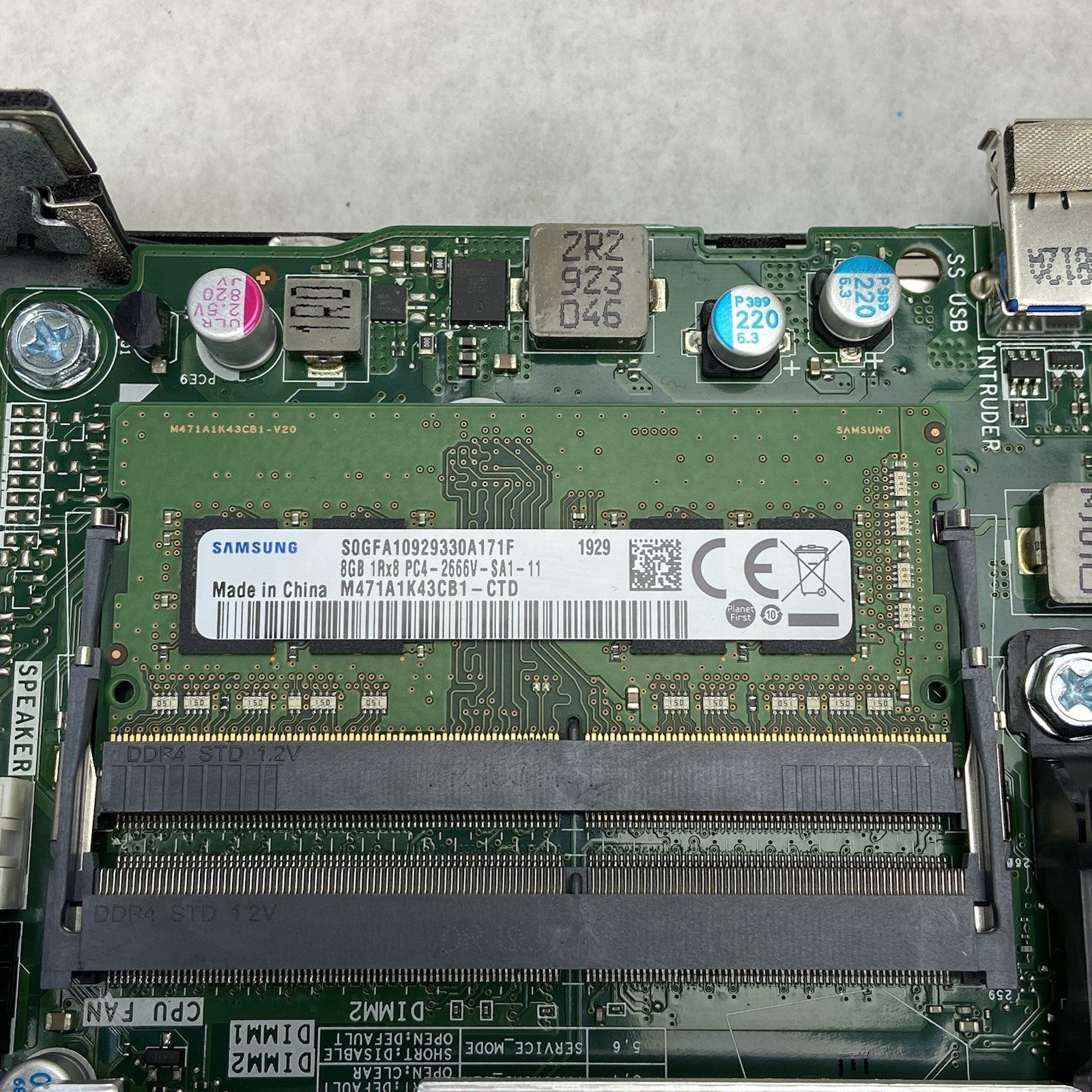 Dell Optiplex 7070 Micro Intel Core i7-9700T 2.GHz 8GB RAM No HDDOSAC11