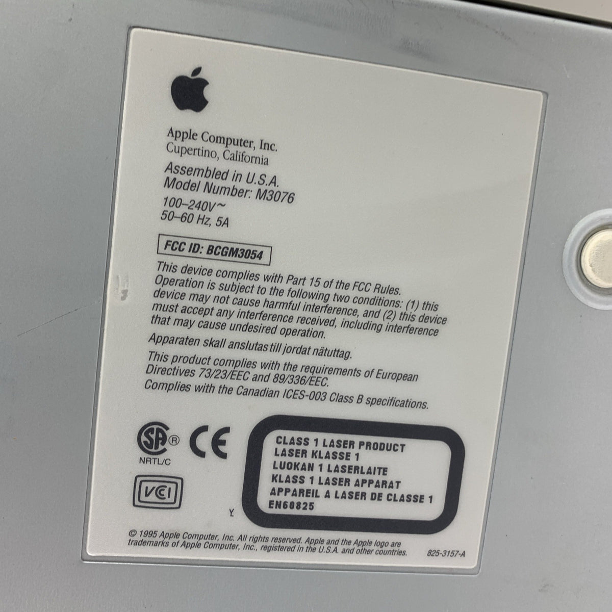 Macintosh Performa 6220CD - No HDD NO OS - Missing Volume Button- CD Drive Stuck9