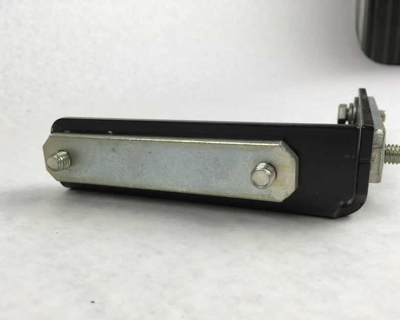 Hubbell Workplace Solutions Track Component Angle Bracket 625116