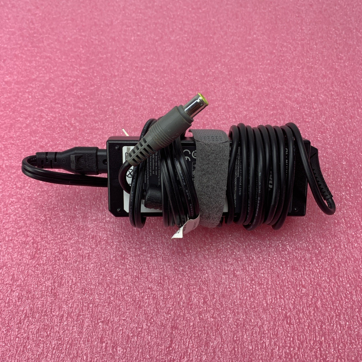Lenovo 42T4430 90W 20V 4.5A 7.9MM Barrel Charger AC Adapter - Lot of 45