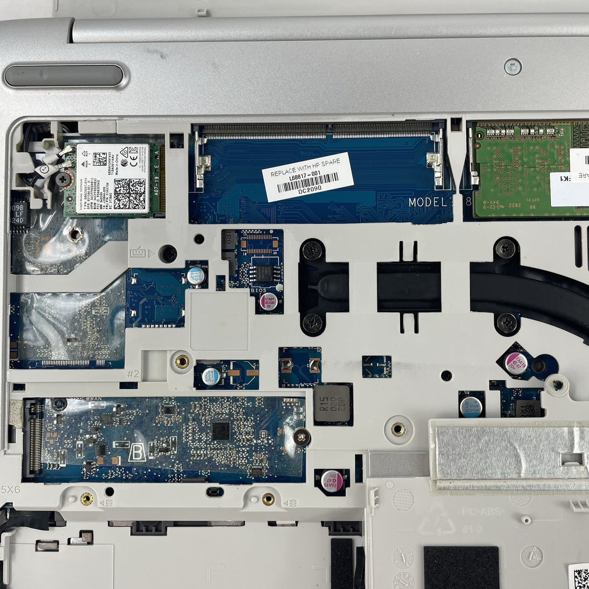 HP mt21 14" Celeron 3867U 1.80 GHz 4 GB RAM No SSD/OS/AC18