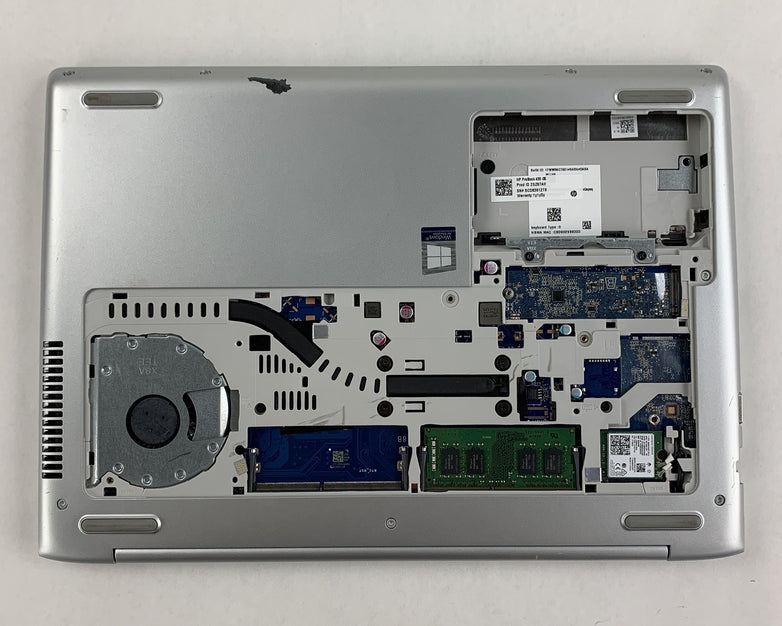 HP ProBook 430 G5 14" i5-7200U 2.5 GHz 8 GB Ram No OS No HDD No Bottom Cover
