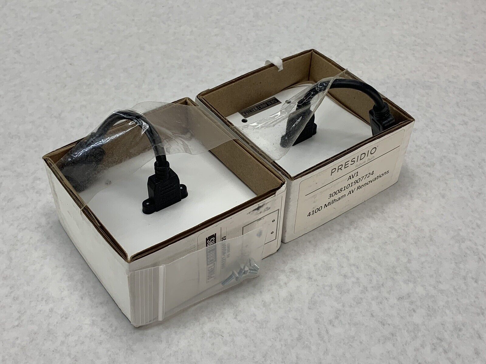 Panel Crafters 1-Gang HDMI Wall Plate S66227-WQ555720 Lot of (2)