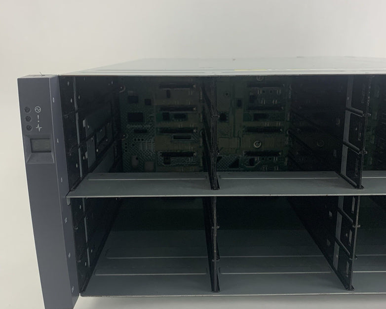 NetApp DS4243 NAJ‑0801 4U 24‑Bay Disk Shelf Chassis 2x IOM3 2x PSUs No HDDs