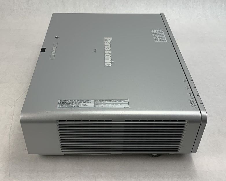 Panasonic PT-F200U LCD Projector No Remote 1831 Lamp Hours
