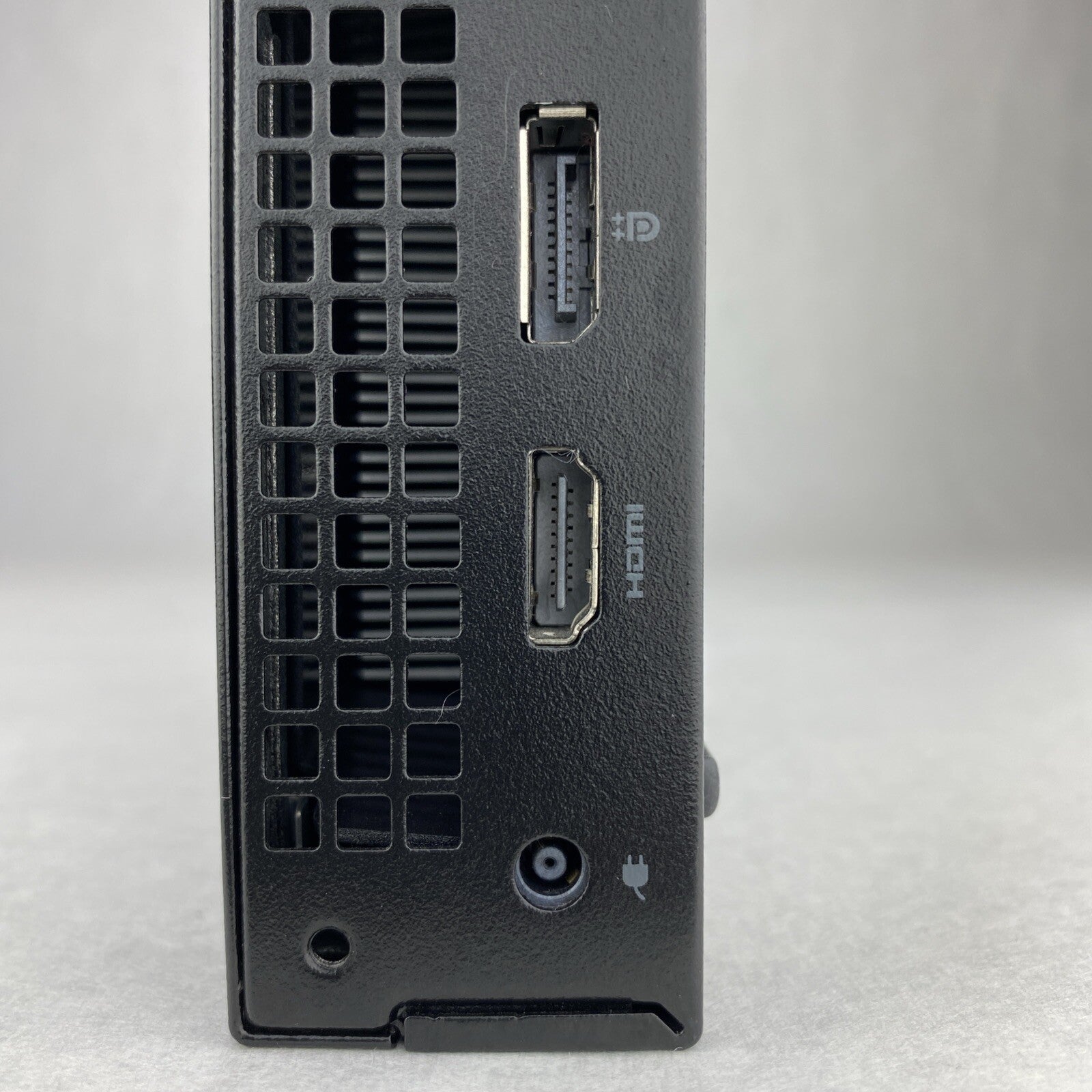 Dell Optiplex 7050 Micro Intel Quad Core i5-7500T 2.70GHz 1x8GB RAM No AC HDD OS