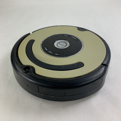 iRobot Roomba 560 Electric Vacuum Cleaner For Parts and Repair