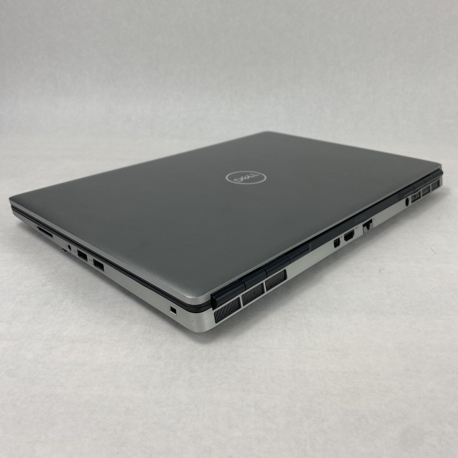 Dell Precision 7560 Intel Xeon W-11855M 3.16GHz 32GB RAM 15.6" No HDD No OS