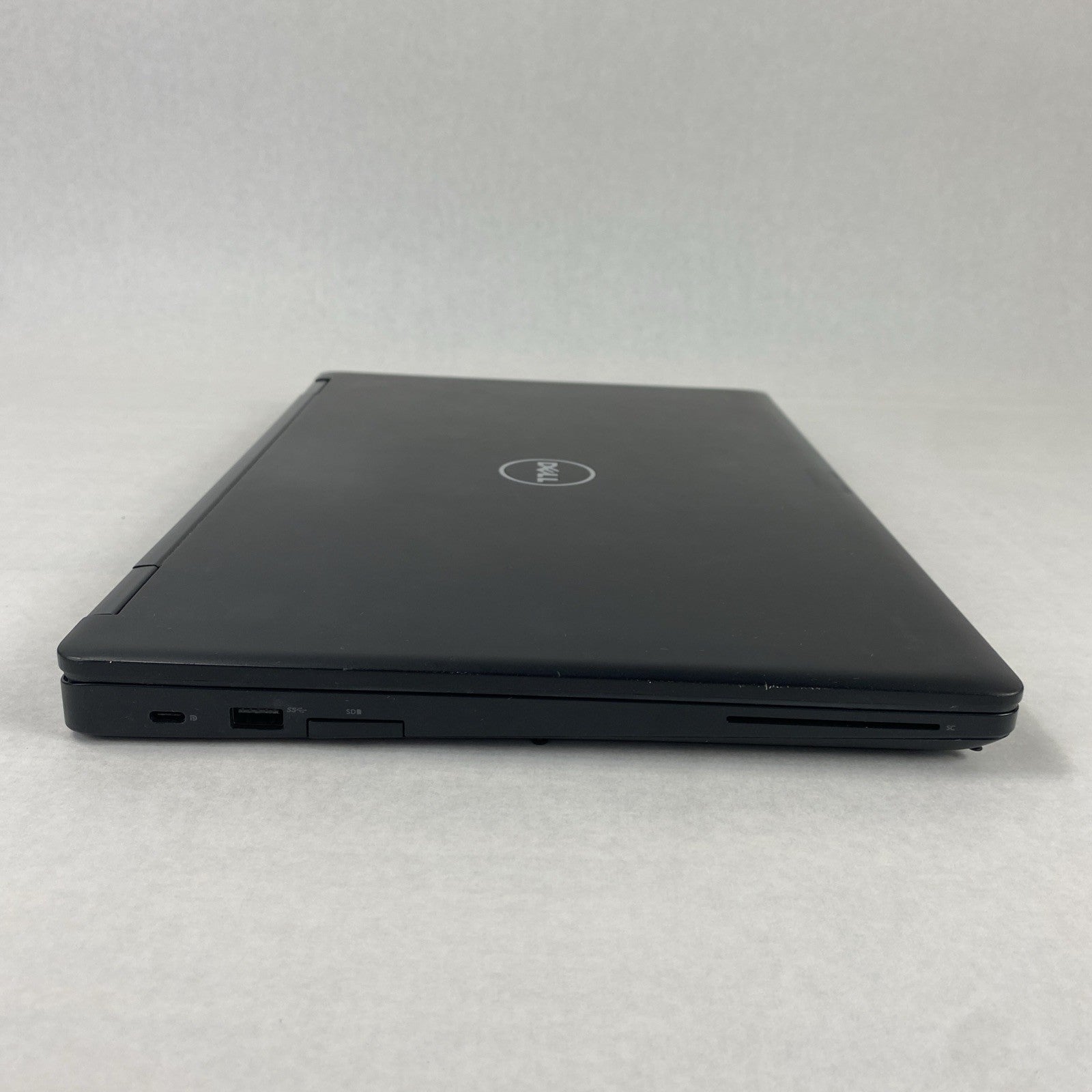 Dell Latitude 5580 Intel Core i5-7300U 2.60 GHz 8 GB RAM 15.6" No HDD No OS