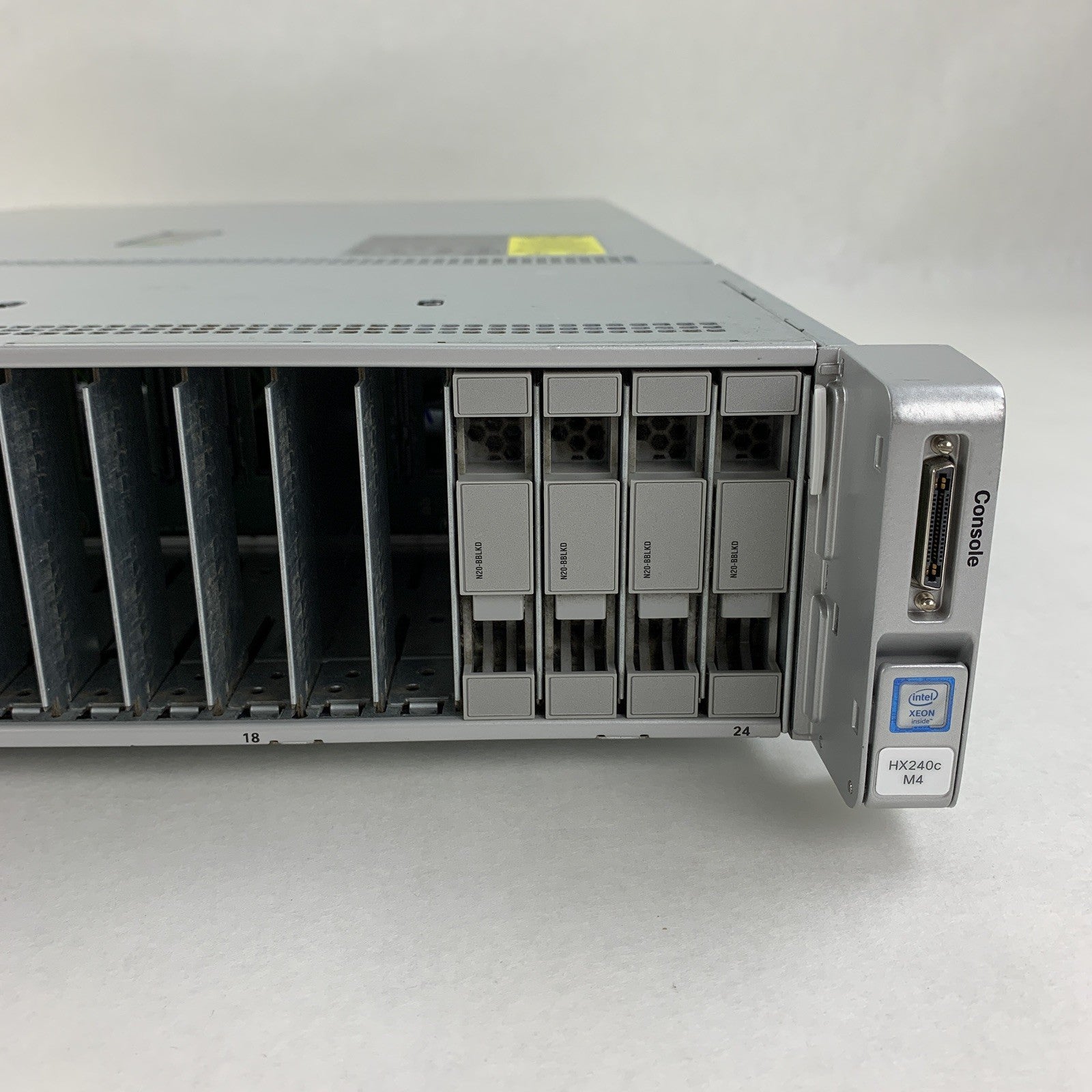 Cisco UCS C240 M4 Xeon E5-2630v4 2.2 GHz 128 GB Ram 2U Server No OS No HDD