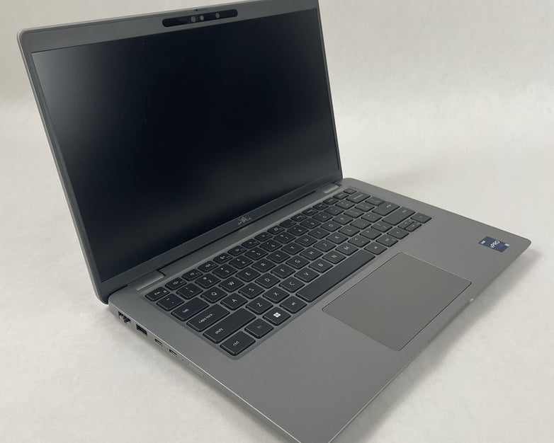 Dell Latitude 5440 14" i5-1345U 4.35 GHz 8 GB RAM No SSD/OS/AC - Bad Bottom