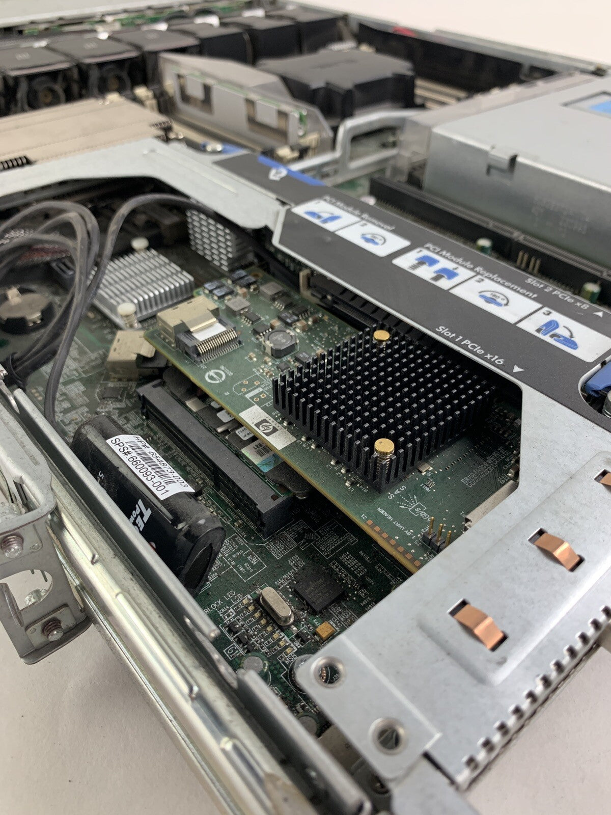 HP ProLiant DL360e Gen8 Intel Xeon E5- 2403 1.8 GHz 32 GB Ram No OS No HDD11