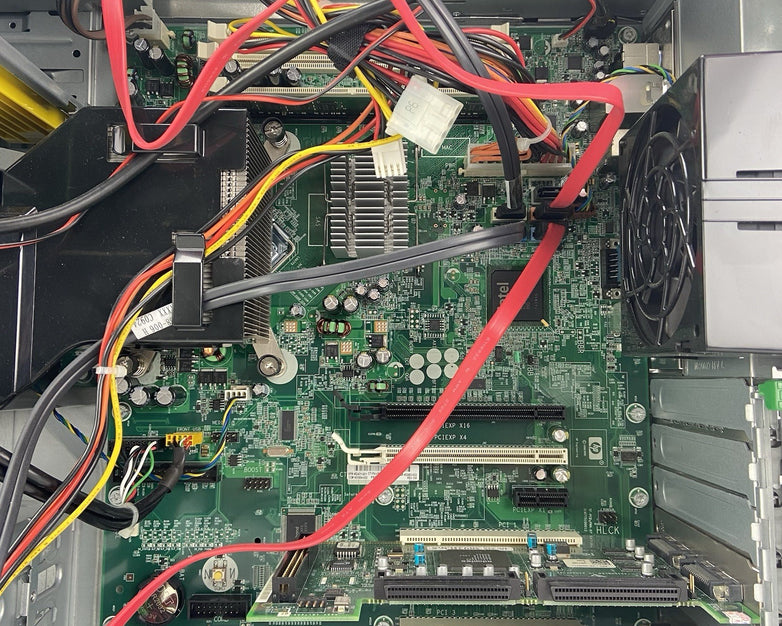 HP Compaq dc7900 CMT Intel Core 2 Duo E8400 3GHz 2GB RAM No HDD No OS